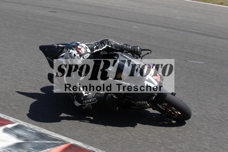 /Archiv-2022/40 18.07.2022 Plüss Moto Sport ADR/Freies Fahren/17